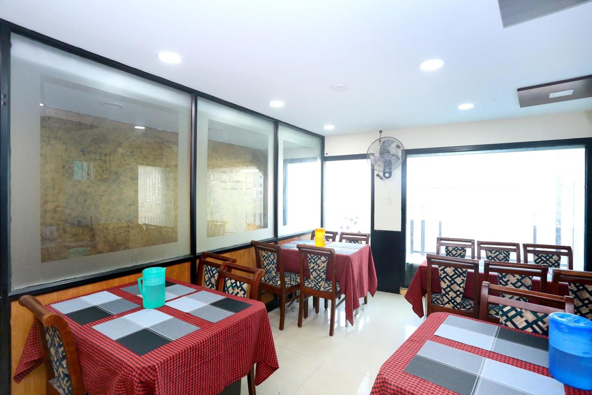 Hotel O Malabar Plaza Kochi Exteriör bild