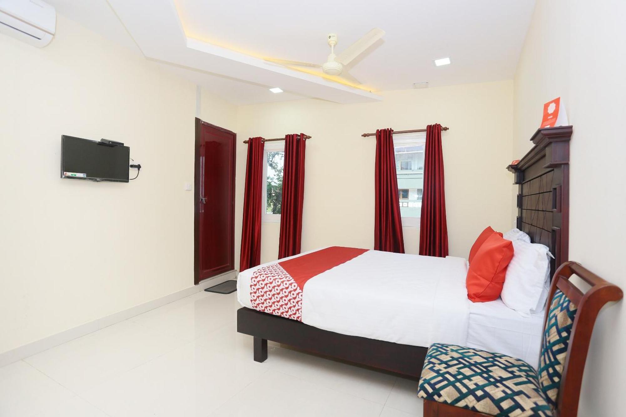 Hotel O Malabar Plaza Kochi Exteriör bild