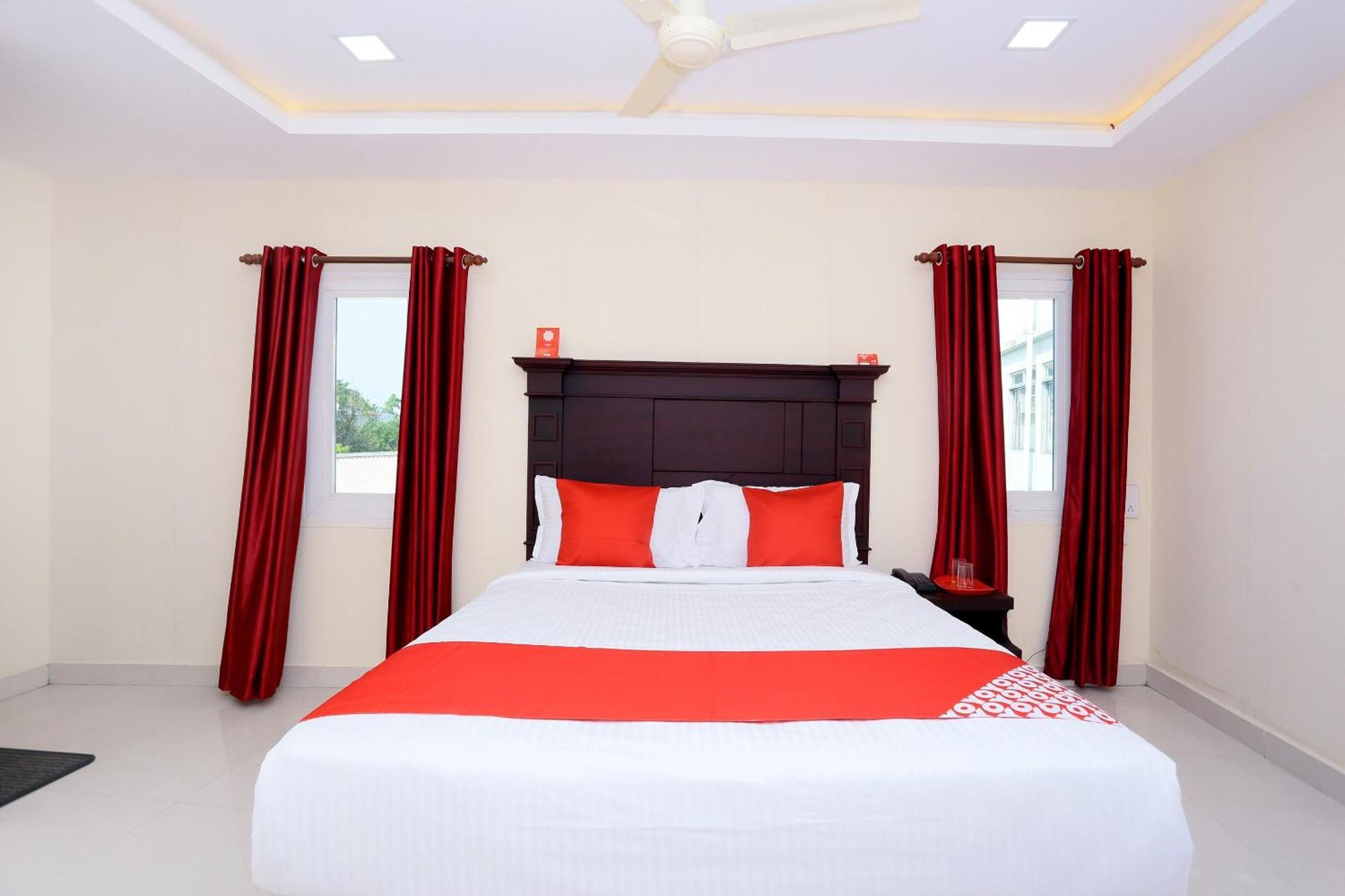 Hotel O Malabar Plaza Kochi Exteriör bild