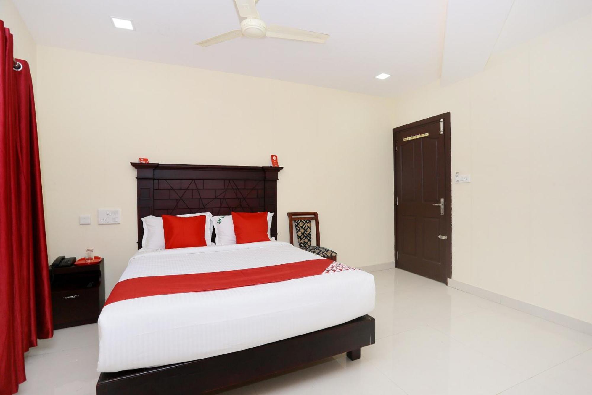 Hotel O Malabar Plaza Kochi Exteriör bild